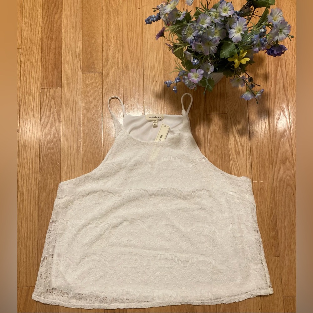 white lace Top.NWT